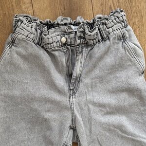 ZARA Gray Paperbag Waist Jeans